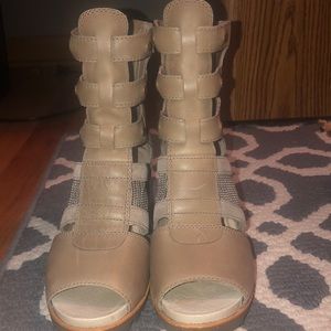 Sorell summer wedges